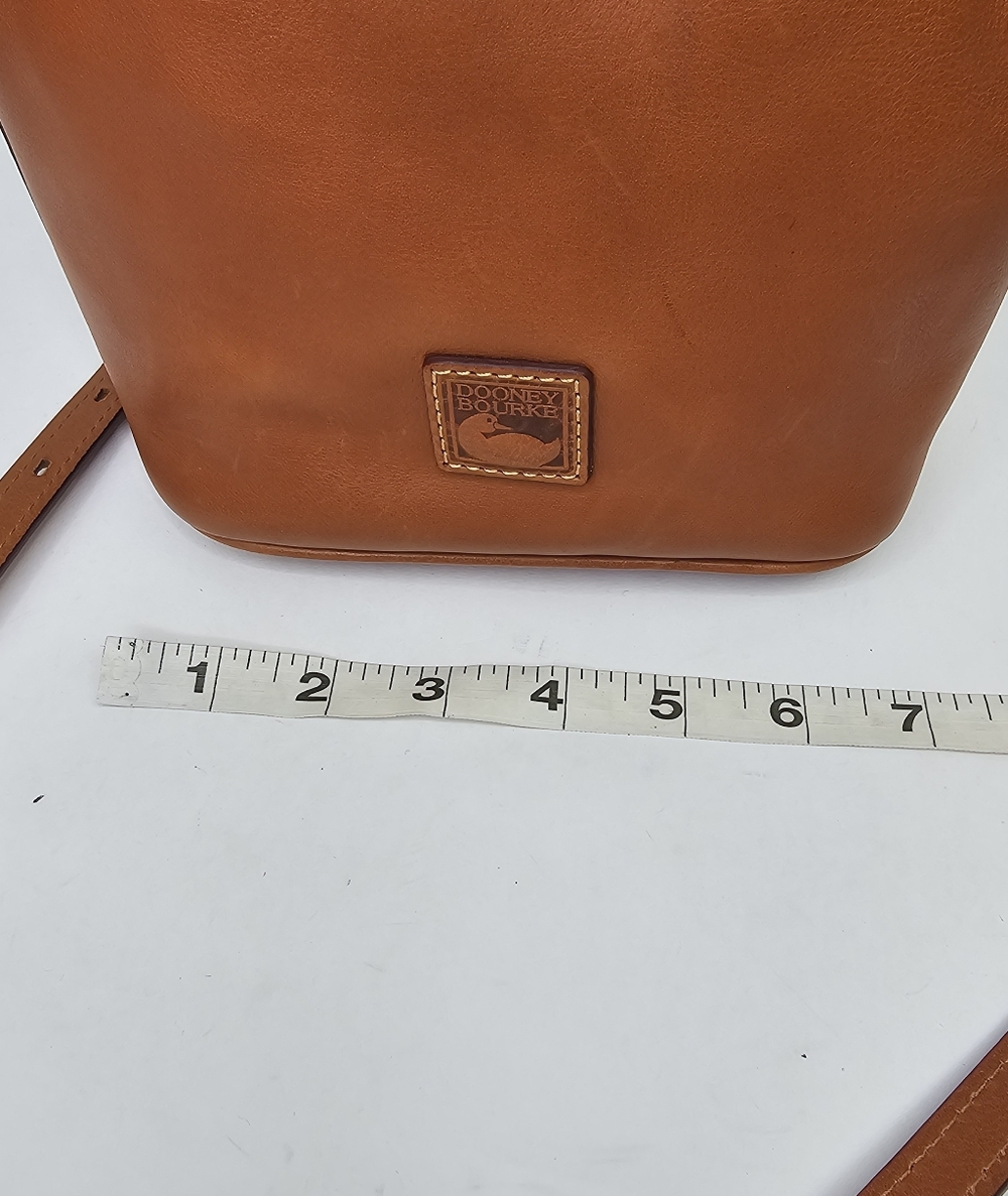 Dooney & Bourke Florentine Leather Drawstring Bucket Bag Purse - Picture 11 of 13